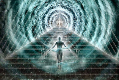 Os doze sinais do despertar da tua divindade